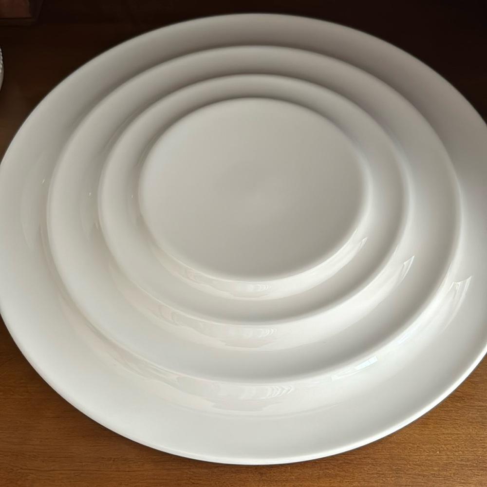 Vintage Syracuse China Royal Rideau 12 in white plate in excellent condi…